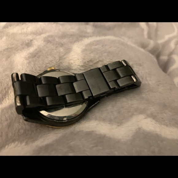 MK men watch - Picture 2 of 2